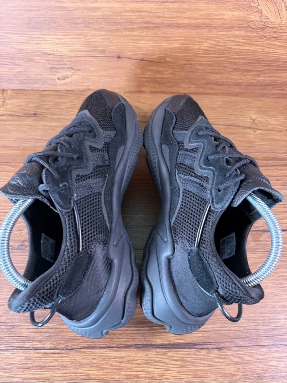 Adidas Ozweego Sneakers Black Suede‎ Men’s Size 7 Chunky Shoes